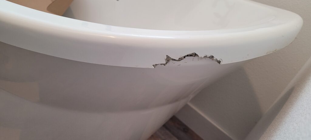 Cracked bathtub