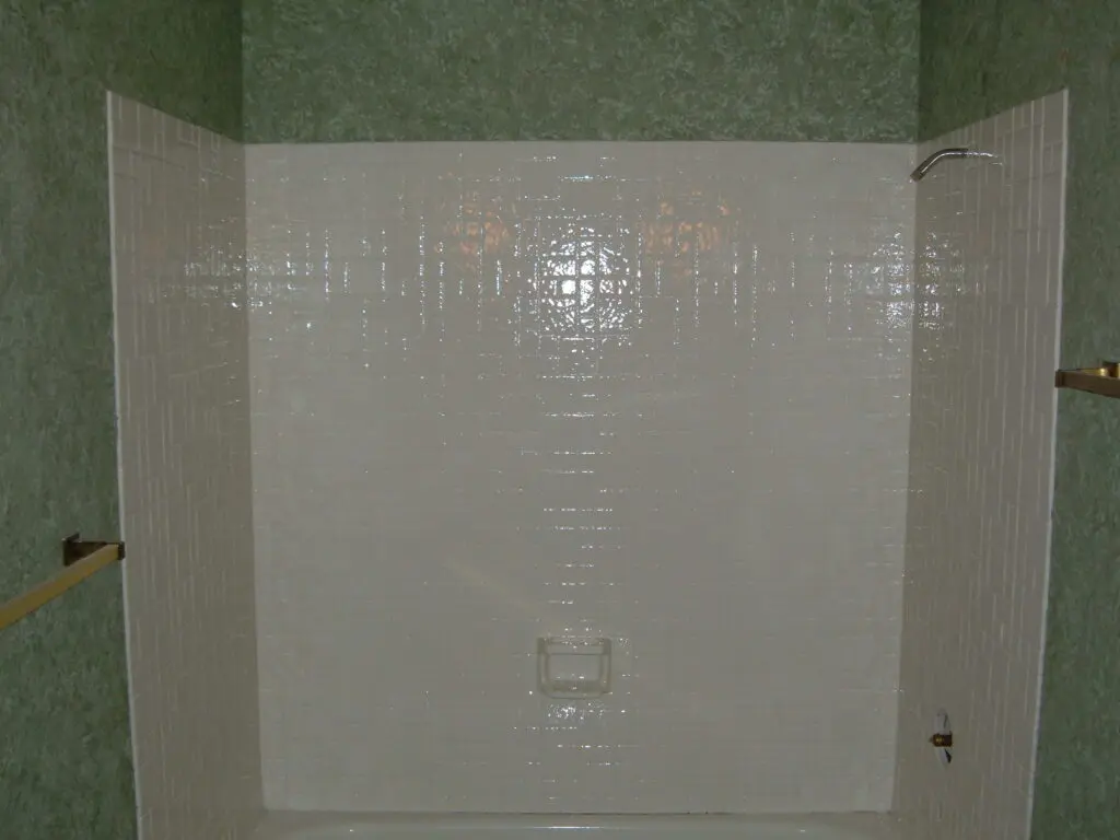 Minimalist shower room